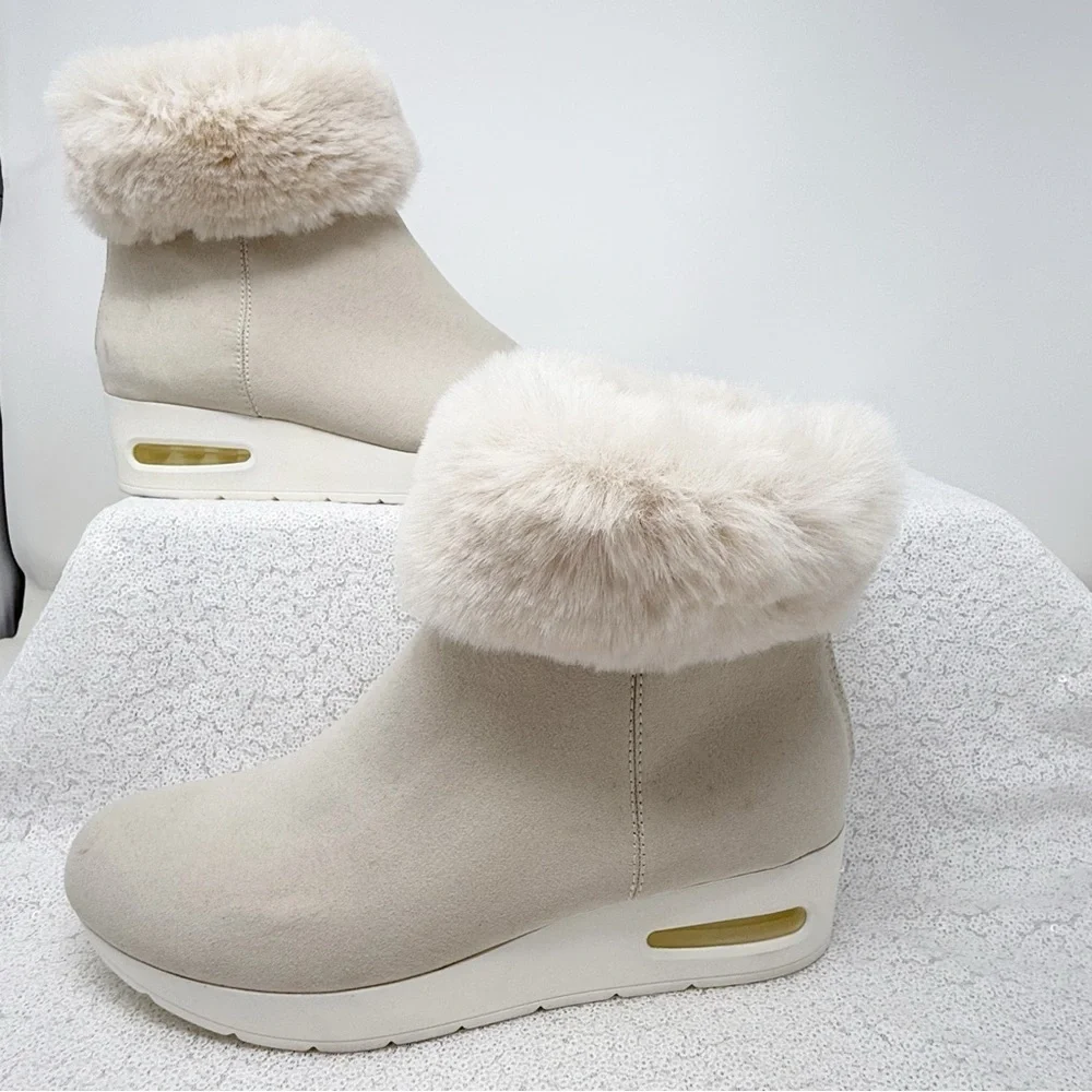 DKNY Women’s Abri Booties size 7.5